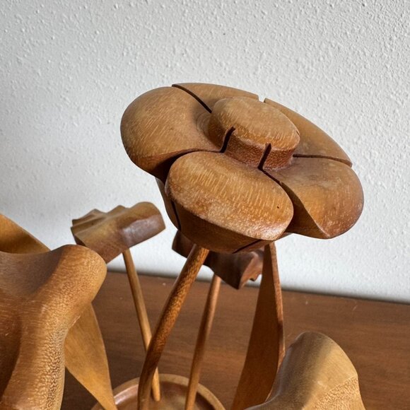 Vintage Carved Wood Flower Arrangement - Picture 6 of 8